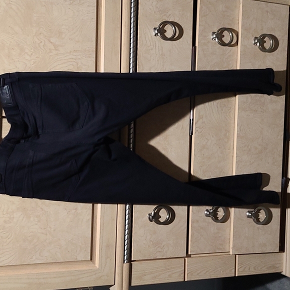 Express Barely Boot Low Rise jeans in Black - Picture 5 of 5